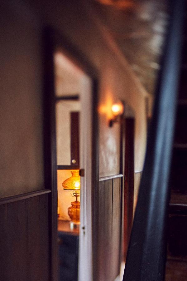 Crew'S Quarters Boarding House - Caters To Men Hotel Provincetown Bagian luar foto